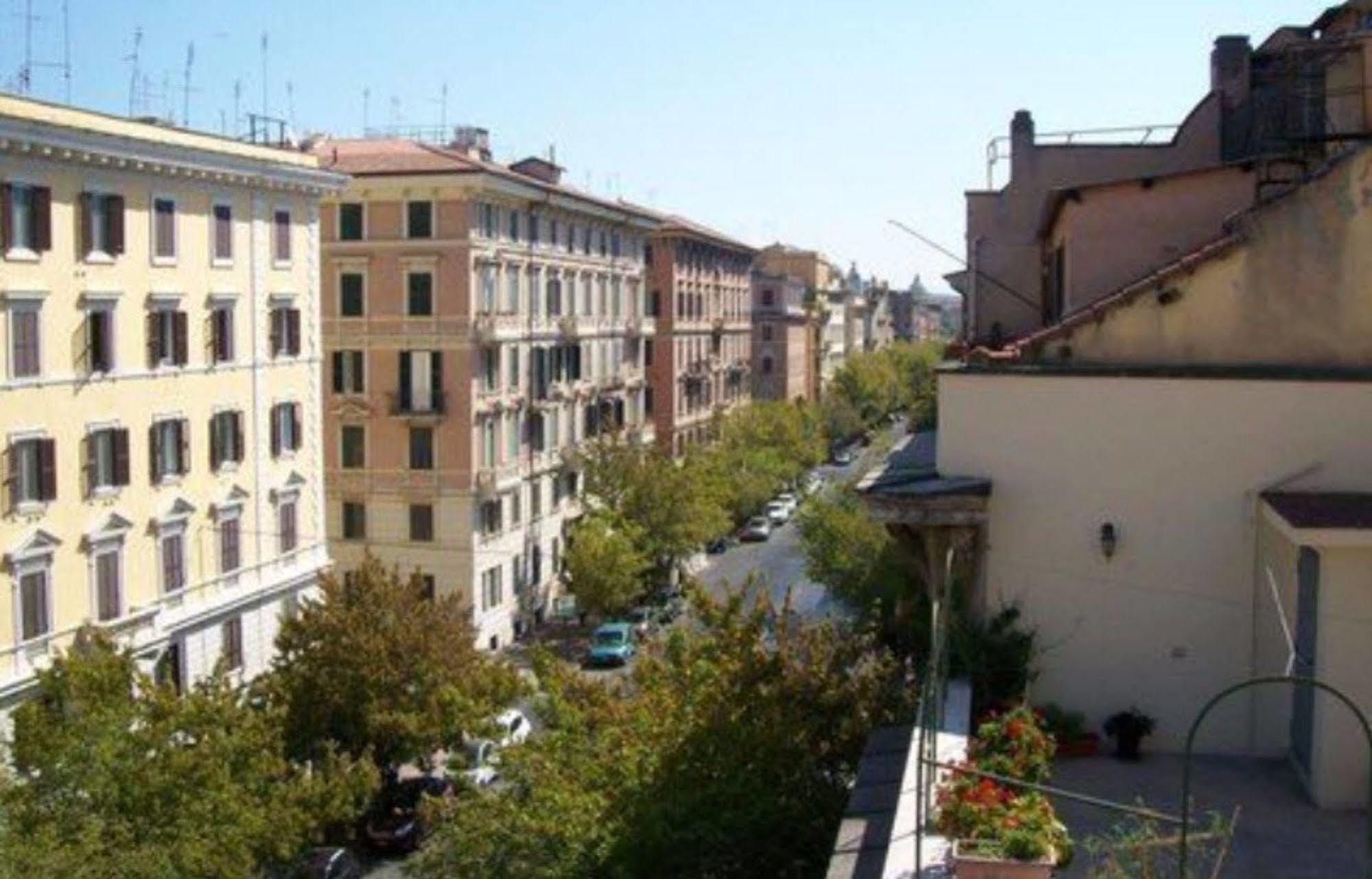 Hotel Prati Roma Esterno foto
